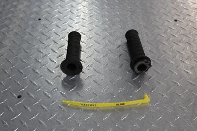 2007 SUZUKI BANDIT 1250S GSF1250S CONJUNTO DE ADERÊNCIA DE GUIDÃO DE TUBO DE ACELERAÇÃO DIREITO - Imagem 1 de 4