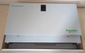 Schneider Electric SE17BES KQ B Board Extension Box - New in Box - Picture 1 of 4