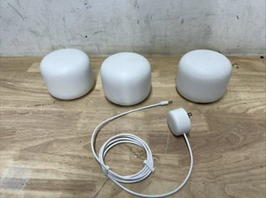 Google Nest Wifi - 3 router mesh AC2200 *SOLO UN CARICATORE* - Foto 1 di 5
