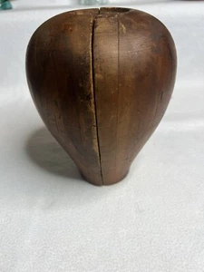 Vintage 2 Piece Millinery Wood Hat Block Mold Beautiful Patina No Manufacturer - Picture 1 of 14