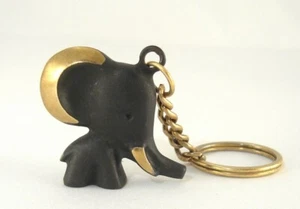 Walter BOSSE Vienna Key Ring ELEPHANT Keychain Brass Hagenauer Bronze era - Picture 1 of 3