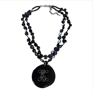 Damen Intial E großer runder Anhänger Halskette Hämatit Scheibe Perle 2 Strang - Bild 1 von 7