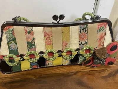 Cartera de mano Mary Frances con cuentas multicolor  Foto 1 de 4