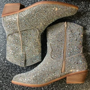 Ravella Lonestar Silver Rhinestone Ankle Boots New Without Box Size 9 - Picture 1 of 4