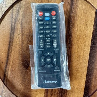 NEW Tekswamp Projector Remote Control for Panasonic U5-732 U5-632 U5-232 U5-532 - Image 1 of 4