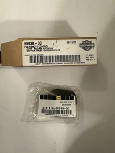 NOS Genuine Harley 1997-2013 Touring Japan Only One Button Key Fob 68939-00 - Picture 1 of 1