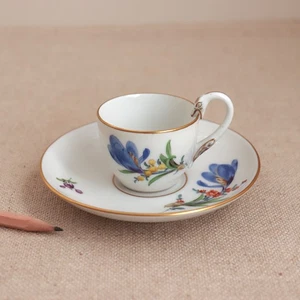 Antique Meissen Swan-Handle Demitasse Cup Saucer Hand-Painted Flower Teacup 19th - Picture 1 of 24
