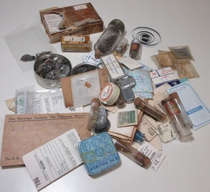 VINTAGE SORTIERTES KONVOLUT UHRENTEILE UHRMACHER ERSATZSTAB UNBEKANNTE TEILE #104 - Bild 1 von 14