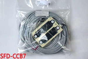 1PCS New For SF4D Light Curtain Cable SFD-CCB7 7 meters - Picture 1 of 2