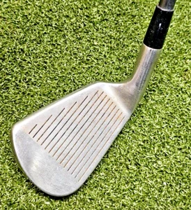 Razor Carnivore! Approach Wedge RH / Regular Graphite ~36" / NEW GRIP /jd5257 - Picture 1 of 11