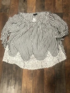 Lane Bryant Blouse Size 26/28 Scalloped Lace Hem Cold Shoulder Slit Sleeve - Picture 1 of 2