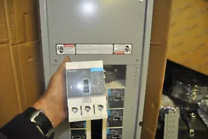 Siemens NGB3B020 20 Amp 600V 3 Pole Bolt On Circuit Breaker New PULL - Picture 1 of 7