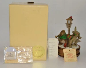 Original Box 1980 Hallmark Melody Go Round Series MERRY MUSICIANS Musical Box - Picture 1 of 2