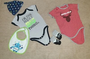 Baby Kleiderpaket für Jungen Start-Pakete 26 Teile - von 0 Monate bis Gr. 62 - Bild 1 von 12