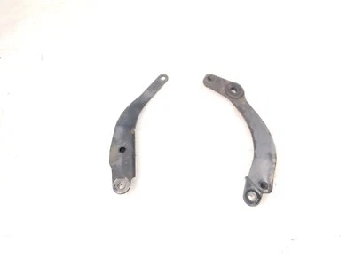 Soportes de montaje izquierdo y derecho Suzuki Boulevard M50 VZ800 2006 Foto 1 de 4