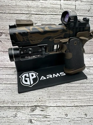Soporte de exhibición GP Arms DS 1911 - Tiene capacidad para 3 cargadores | Base de polímero táctico Foto 1 de 4
