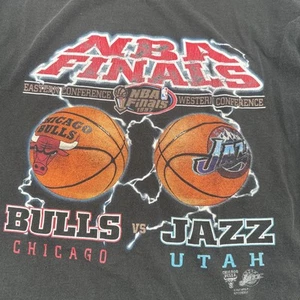 Vtg 90s OG Lee Sport 97 NBA Finals Jazz Bulls Sz L T-Shirt Graphic Print faded - Picture 1 of 6