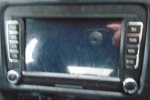 09 VW GOLF MK6 2.0 TDI 5DR NAVIGATION/RADIO/CD UNIT-NO CODE 08-13 BREAKING CAR - Picture 1 of 5