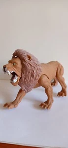 FIGURA / DE LEON ADULTO - ARTICULADO / " PAPO " / EN PLASTICO DURO - Imagen 1 de 6