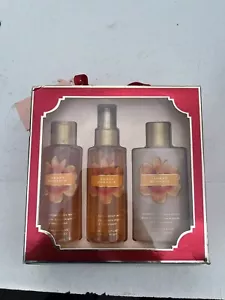 Victoria's Secret Amber romance set 4.2 ounces lotion, mist and wash NIB - Picture 1 of 5