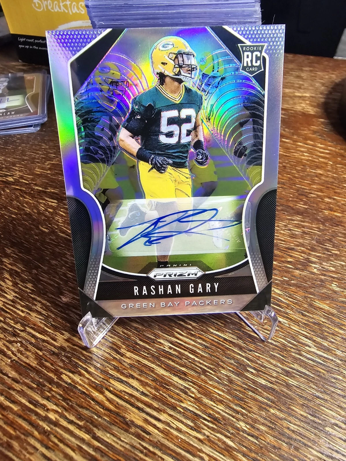 2019 Panini Prizm Rookies Pink Prizm Auto Rashan Gary #317 Rookie Auto RC