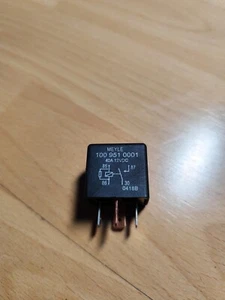 Audi Volkswagen/Relay module/1009510001 - Imagen 1 de 6