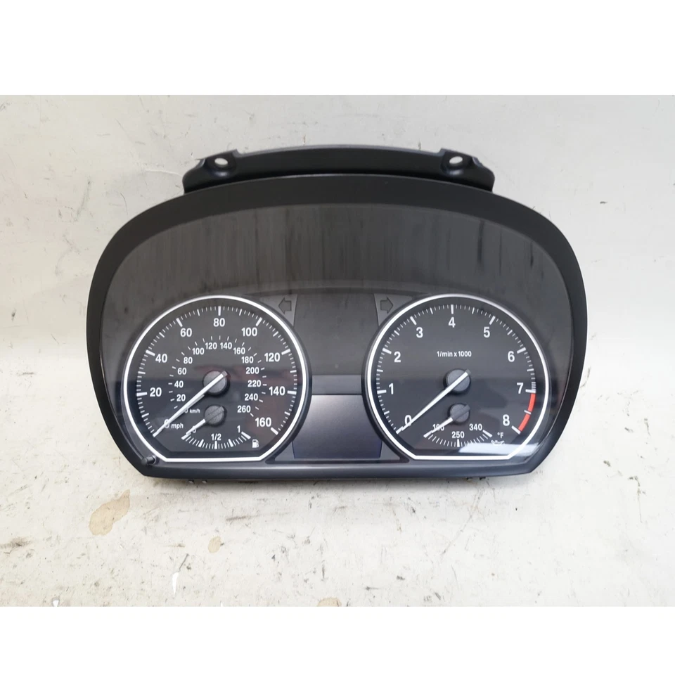 BMW E82 E88 135i N54 N55 2008-2013 cuadro de instrumentos Speedo 35 k millas fabricante de equipos originales Foto 1 de 4