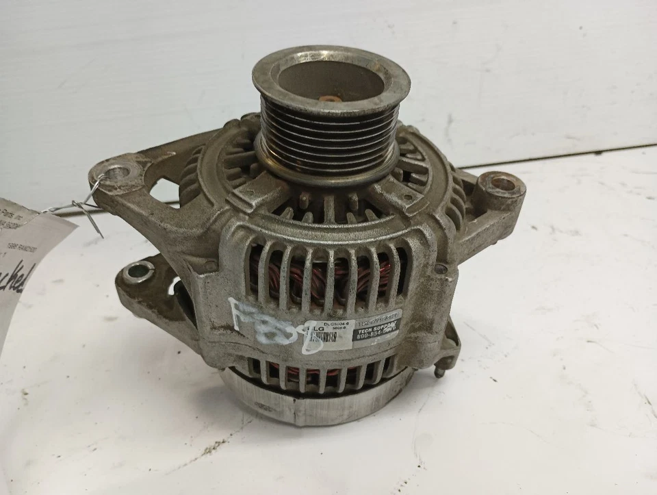 Alternador de 136 amperios de 1996 Dodge Ram 2500 5,9 L 12065033 Foto 1 de 4