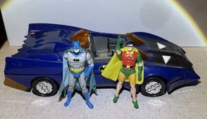 Vintage 1984 Kenner Super Powers Batmobile Vehicle w/Batman and Robin w/Capes - Picture 1 of 24