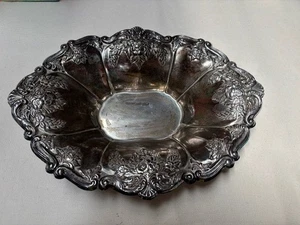 Vintage Silverplate Crest of Windsor EPCA by Poole w/ "621" stamp - Bild 1 von 4