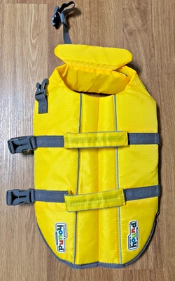 Outward Hound Dawson Swim Life Vest Dog Yellow Jacket Medium 21-27" Girth New - Image 1 of 3