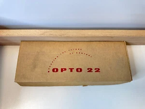 OPTO 22 G4AOV / G4 I/O Series / EXCELLENT - Picture 1 of 3