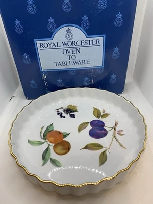 Royal Worcester Evesham Gold Flan Dish 8.5”Oven To Tableware New Gift Fruits - Image 1 of 4