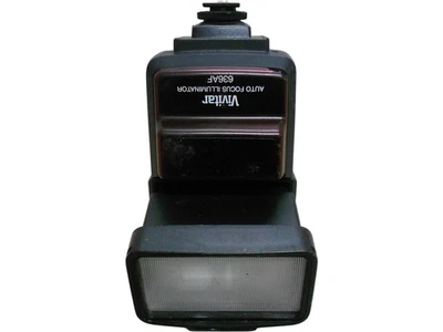 Vivitar 636AF TTL Auto Focus Flash Illuminator Camera Accessory - Image 1 of 3