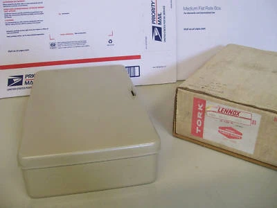 NEW IN BOX LENNOX # 88C8401 TIME SWITCH TORK # S-752-O - Image 1 of 4