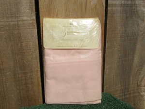 Vintage Brand New Vanderbilt Home Collections Set of 2 Standard Pillowcases Pink - Picture 1 of 5