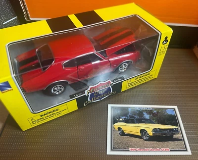1970 Chevy Chevelle SS Muscle Car  1/32 Red Diecast Metal w Trading Card Bonus - Image 1 of 4