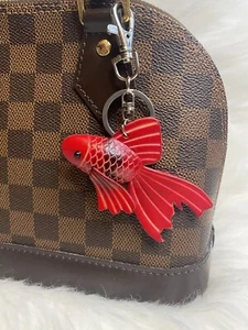 leather Red Fish bag charm Keyring Keychain Car Key Fob handmade gift new - Picture 1 of 2