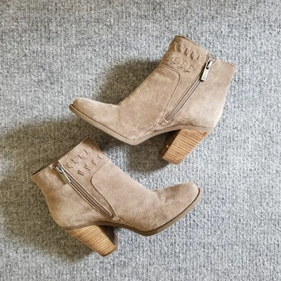 Jessica Simpson Chassie Women Boots US 8.5M Beige Suede Heels Block w Tassels * - Image 1 of 4