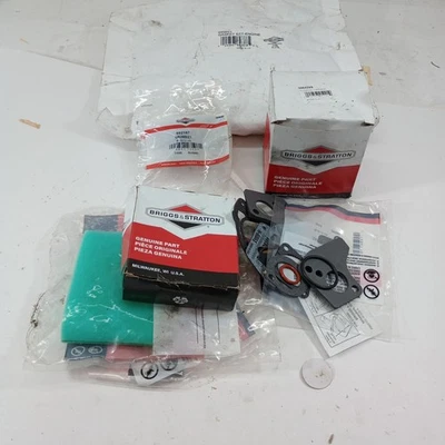 New Briggs & Stratton Engine 5 HP Gasket Lot Piston Ring Set Part 298982 495603 - Image 1 of 4