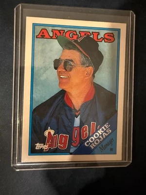 Cookie Rojas Foto 1 de 2