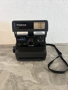 Polaroid 636 Close Up nera vintage Istantanea - Imagen 1 de 3