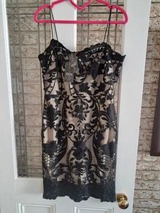 QUIZ DRESS SIZE 14 LACE OVERLAY BLACK NUDE ABOVE KNEE STRETCH STRAPS *NEW* - Picture 1 of 12