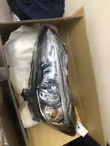SU2502164C Front Driver Side Headlight Assembly for 2018-19 Subaru Crosstrek - Picture 1 of 5