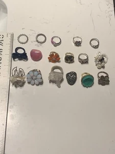 ¡17 ANILLOS DE MODA! UN SURTIDO DE HERMOSAS BISUTERÍA -2 LINDOS BÚHOS-1 ¡NUEVO CON ETIQUETAS! - Imagen 1 de 24