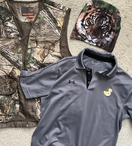3 Lot Game Winner Mens S / M Camo Jacket Vest Under Armour Polo Tiger Beanie - Picture 1 of 14