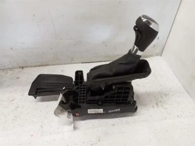 Cambio de marchas de transmisión automática de Chevrolet Malibu 10974215 2016 Foto 1 de 4