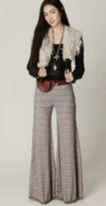 156. FREE PEOPLE Extreme Knit Flare Pants Boho 4 NWT $168 Festival Coachella - Picture 1 of 7