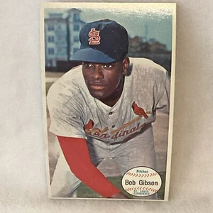 TOPPS 1964 Giant Card #41 Bob Gibson St. Louis Cardinals Gibson Hurls 5 Shutouts - Picture 1 of 4