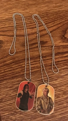 WWE Topps RIC FLAIR & KANE Dog Tag/ Necklace 2015 Cover